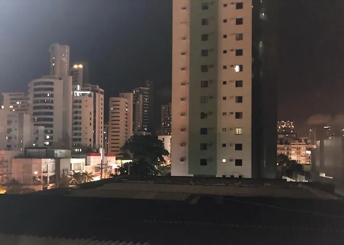 Lindo Apartamento Com Varanda A 100M - Praia De Boa Viagem